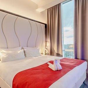 Uitgebreide Kamer met een King Size Bed